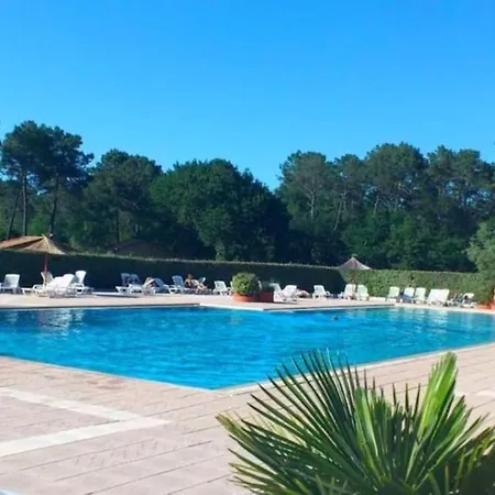 Maisonnette Climatisee Avec Piscine Commune Sur Le Bassin D'arcachon *